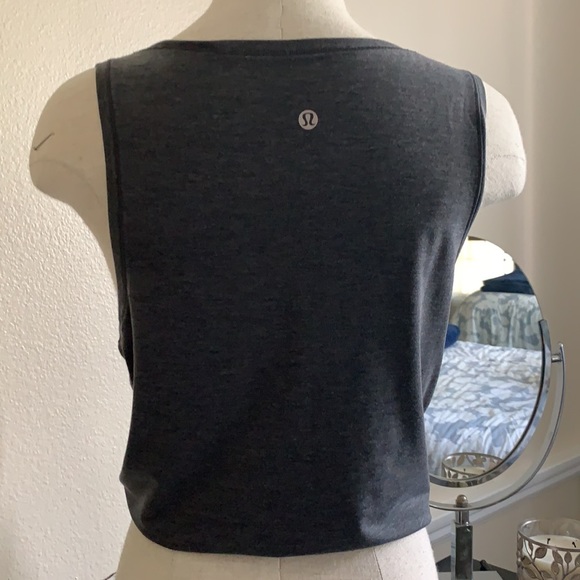 Lululemon charcoal gray tank. Size 6. - Picture 2 of 6